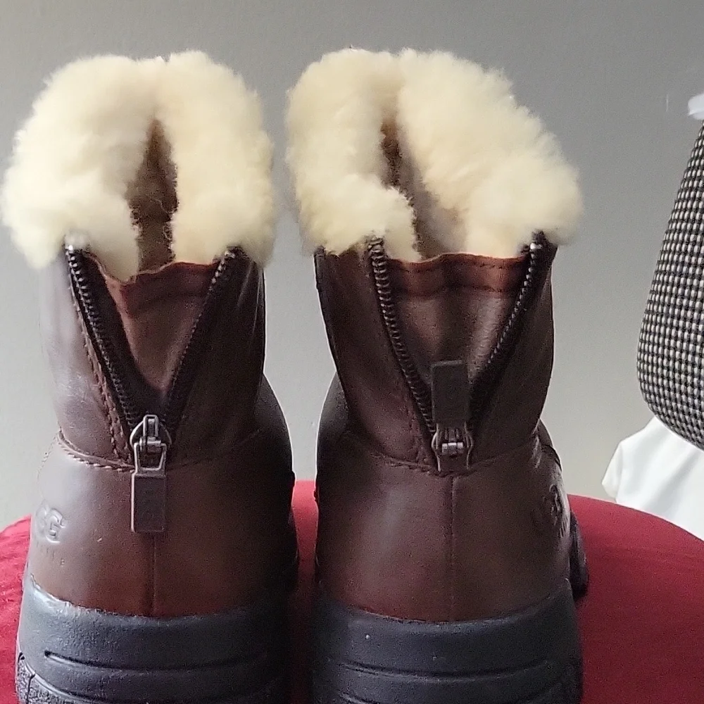 UGG Brown Shearling-Lined Boots - Picture 6 of 7